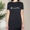 VICOLO – T-shirt nera logo ricamato