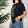 TENSIONE IN – T-shirt nera orsetto