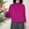 TENSIONE IN – Maglione cropped collo cratere magenta